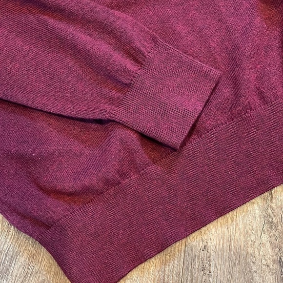 St John’s Bay V-Neck Lightweight Knit Sweater - Picture 3 of 6